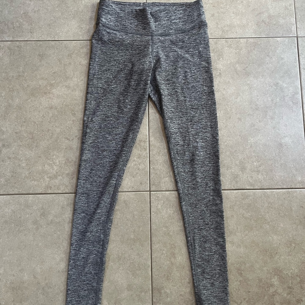 Victoria's Secret PINK Size XS Gray Ultimate Yoga Stretch Leggings